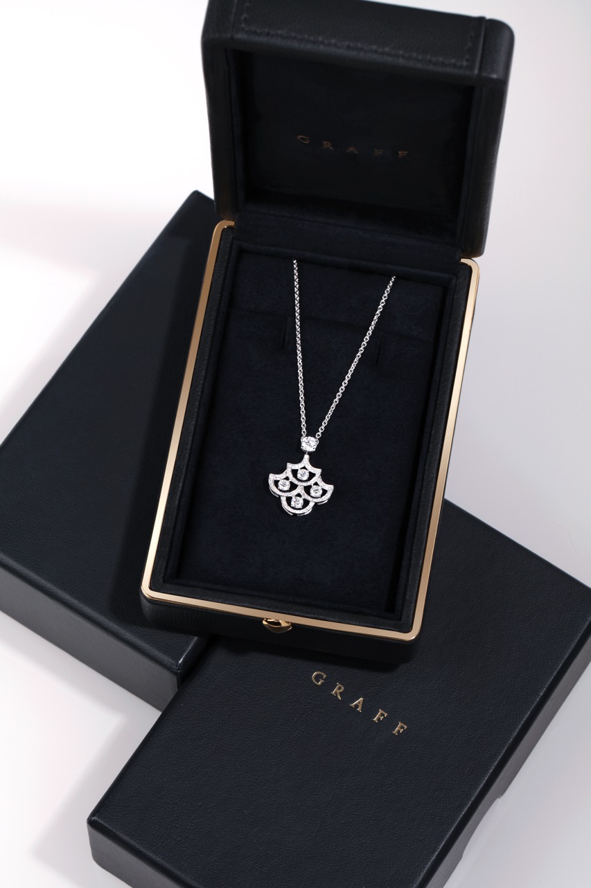 Graff Icon Diamond Pendant